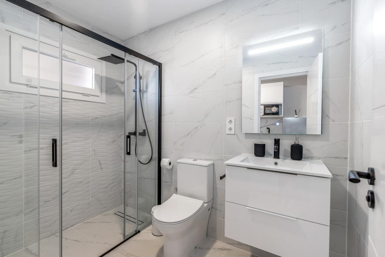 Modern Studio Apartment With Sea Views 5 Min From The Beach Sitio de Calahonda Buitenkant foto