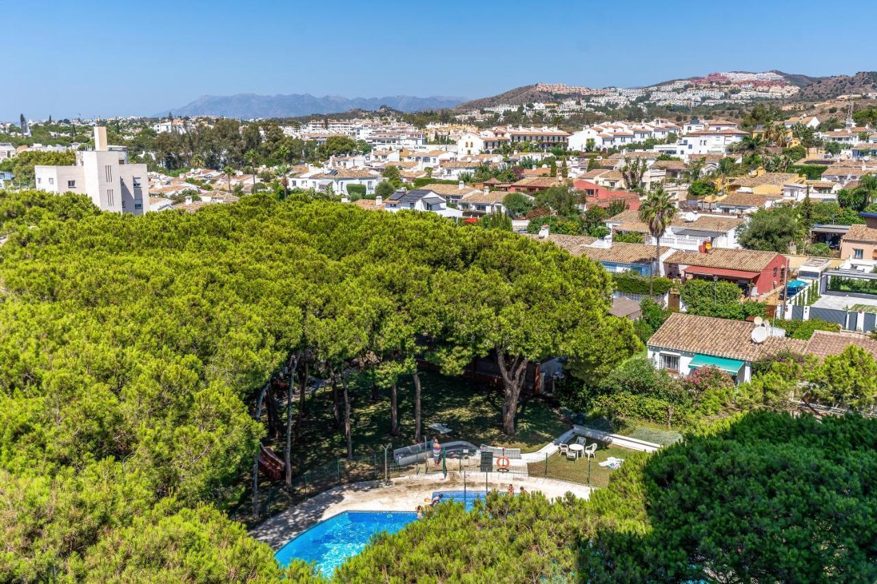 Modern Studio Apartment With Sea Views 5 Min From The Beach Sitio de Calahonda Buitenkant foto