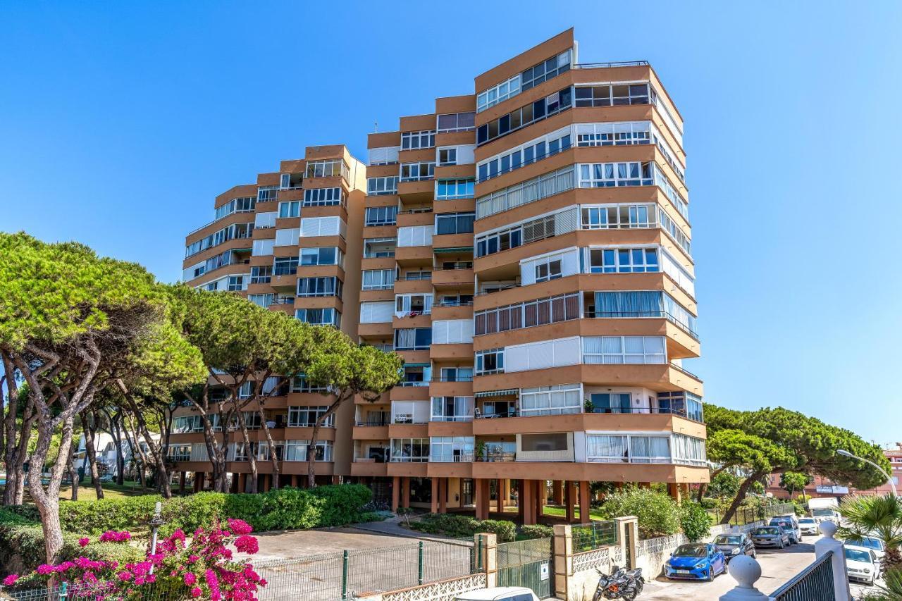 Modern Studio Apartment With Sea Views 5 Min From The Beach Sitio de Calahonda Buitenkant foto