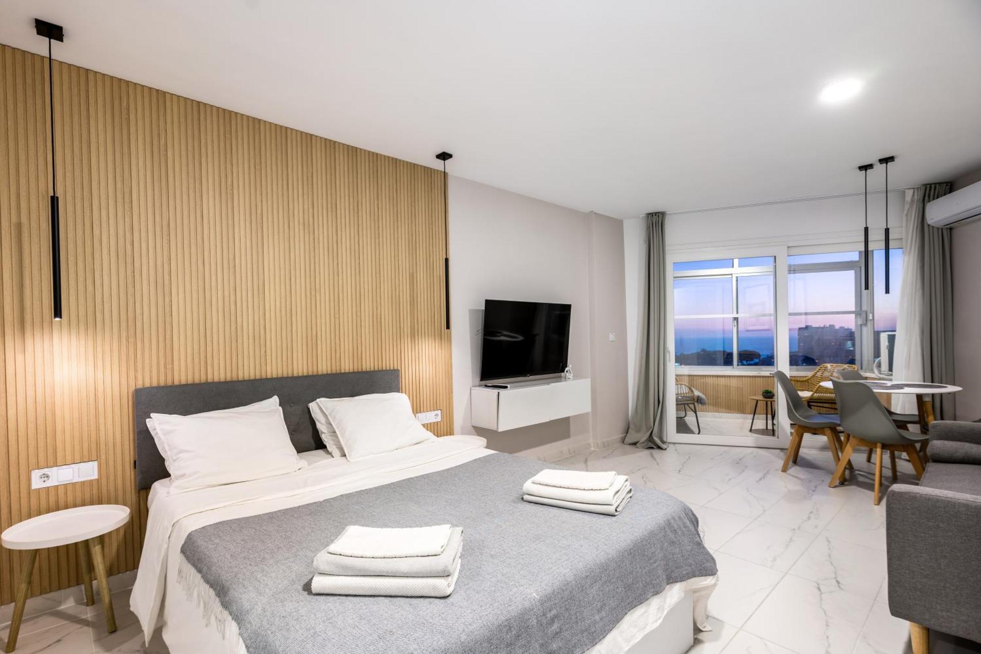 Modern Studio Apartment With Sea Views 5 Min From The Beach Sitio de Calahonda Buitenkant foto